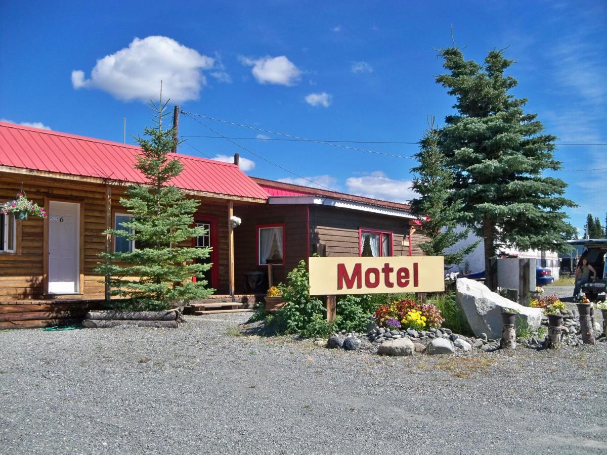 Stardust Motel Haines Junction Extérieur photo