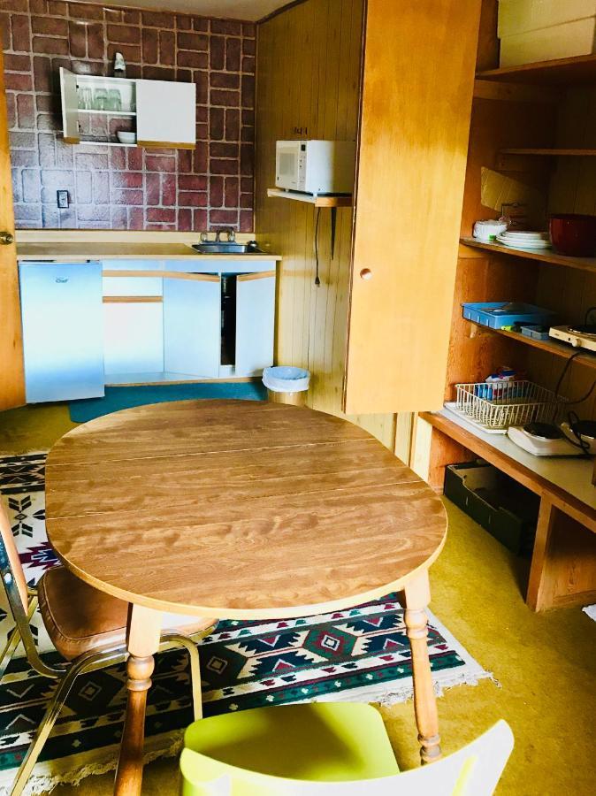 Stardust Motel Haines Junction Extérieur photo